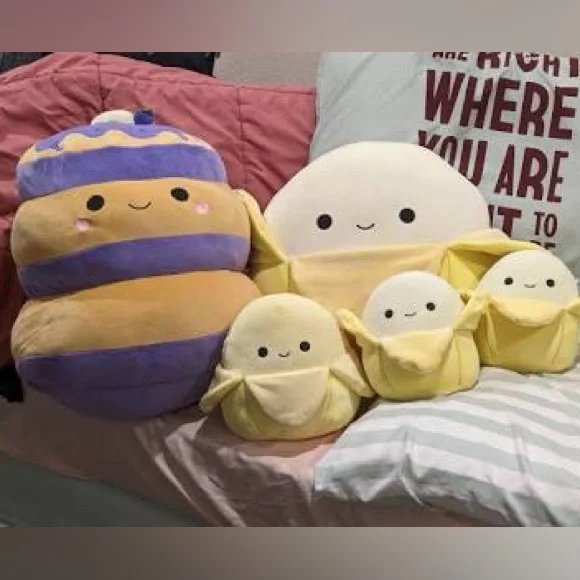 *RARE EXCLUSIVE Squishmallow PADEN the Blueberry Pancake Stack NWT 16" inch Toy - Picture 7 of 7